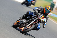 enduro-digital-images;event-digital-images;eventdigitalimages;mallory-park;mallory-park-photographs;mallory-park-trackday;mallory-park-trackday-photographs;no-limits-trackdays;peter-wileman-photography;racing-digital-images;trackday-digital-images;trackday-photos